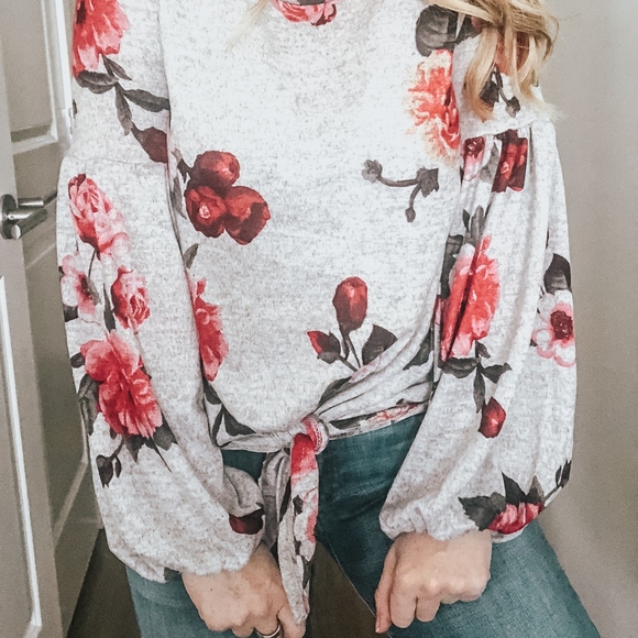 Jacqueline Floral Knit Sweater - Picture 2 of 3
